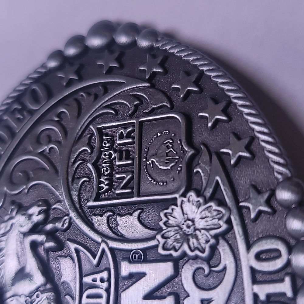 Hesston 2010 National Finals Rodeo belt buckle wangler nfr - Picture 3 of 5
